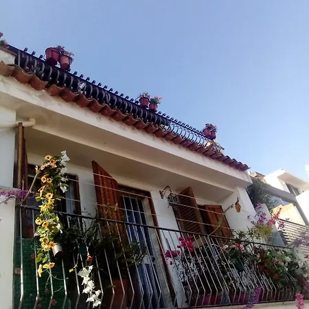 San Patrick Elegant * Таормина