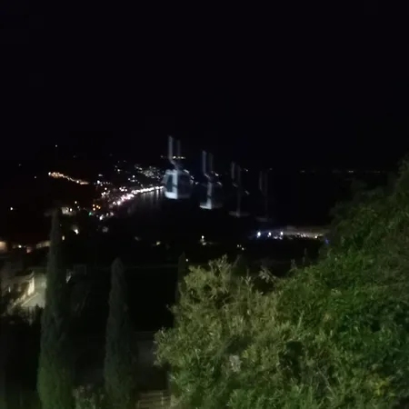 San Patrick Elegant Apartment Taormina
